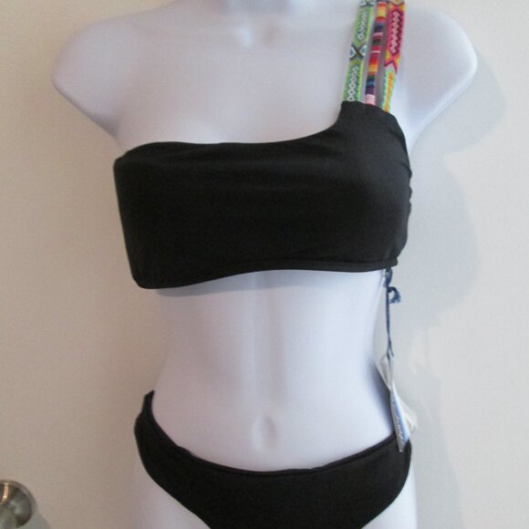 Isabella Rose Other - Isabella Rose One-Shoulder Bikini Set Maui Fit Bottom Friendship Bracelet NWT